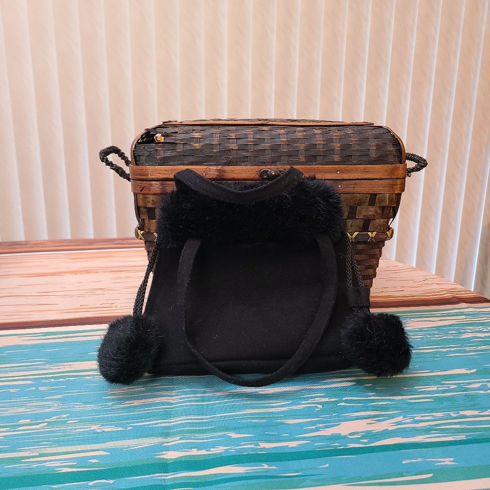 Vintage GIOVANE Wool Faux Fur Trimmed Top Drawstring Handbag Purse Black Color